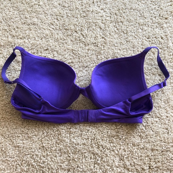 VS Push-up Bras 32C - Picture 5 of 7